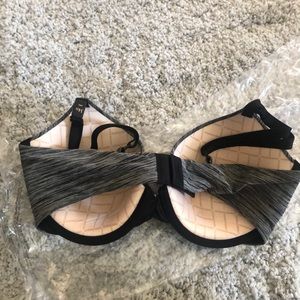 NWT Victoria’s Secret Bra Black 34D
